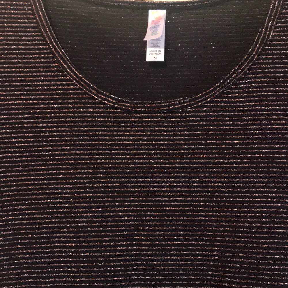 3/$10 Lularoe Elegant Black Gold Medium Top